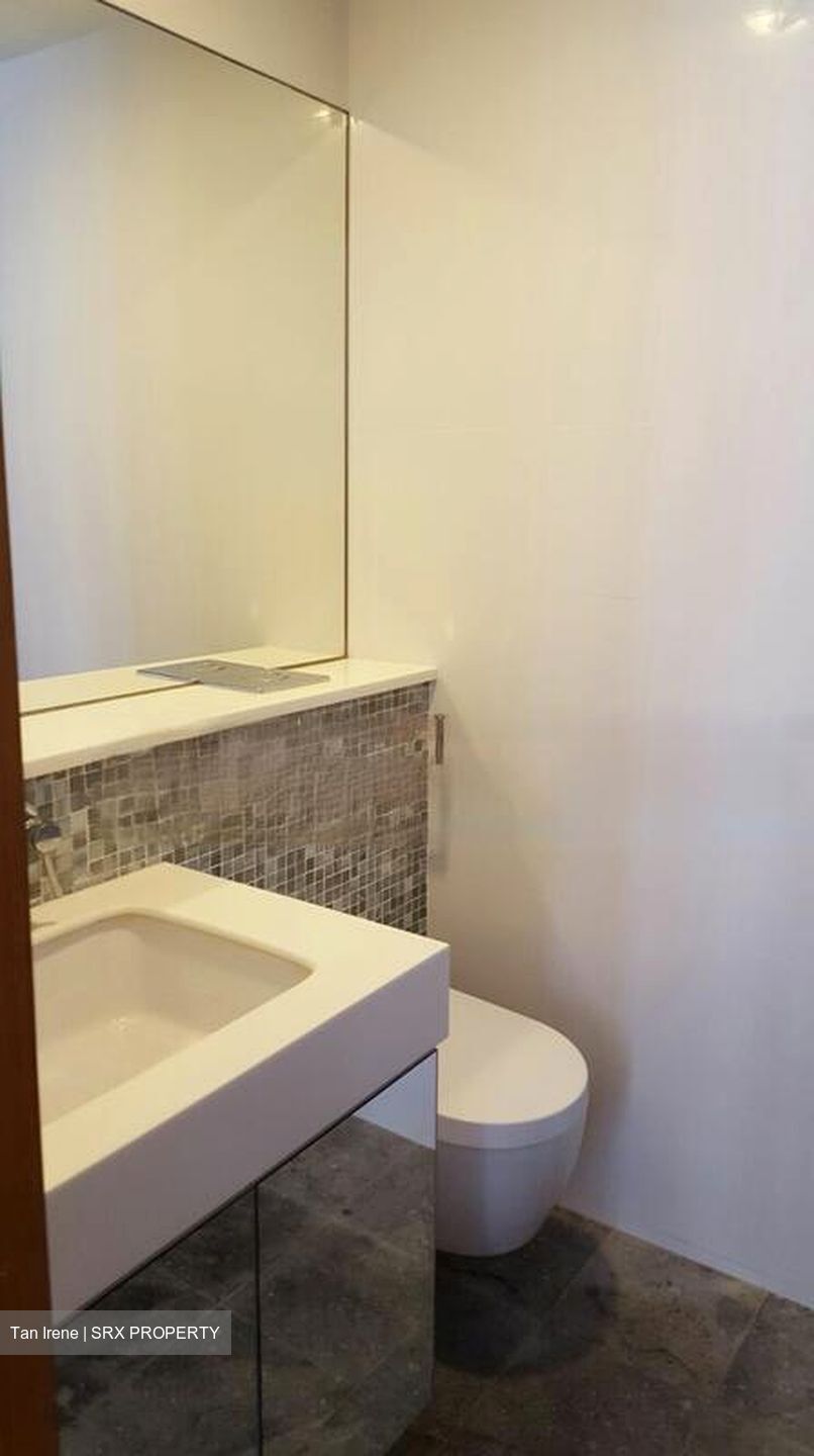 RV Suites (D10), Apartment #458587071